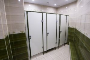 Алюминиевая дверь для ванной GFTD784